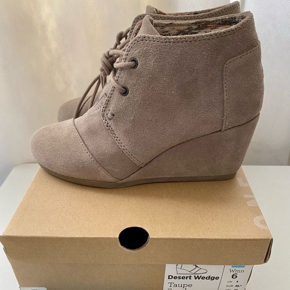 Toms Desert Wedge Bootie - Picture 2 of 4